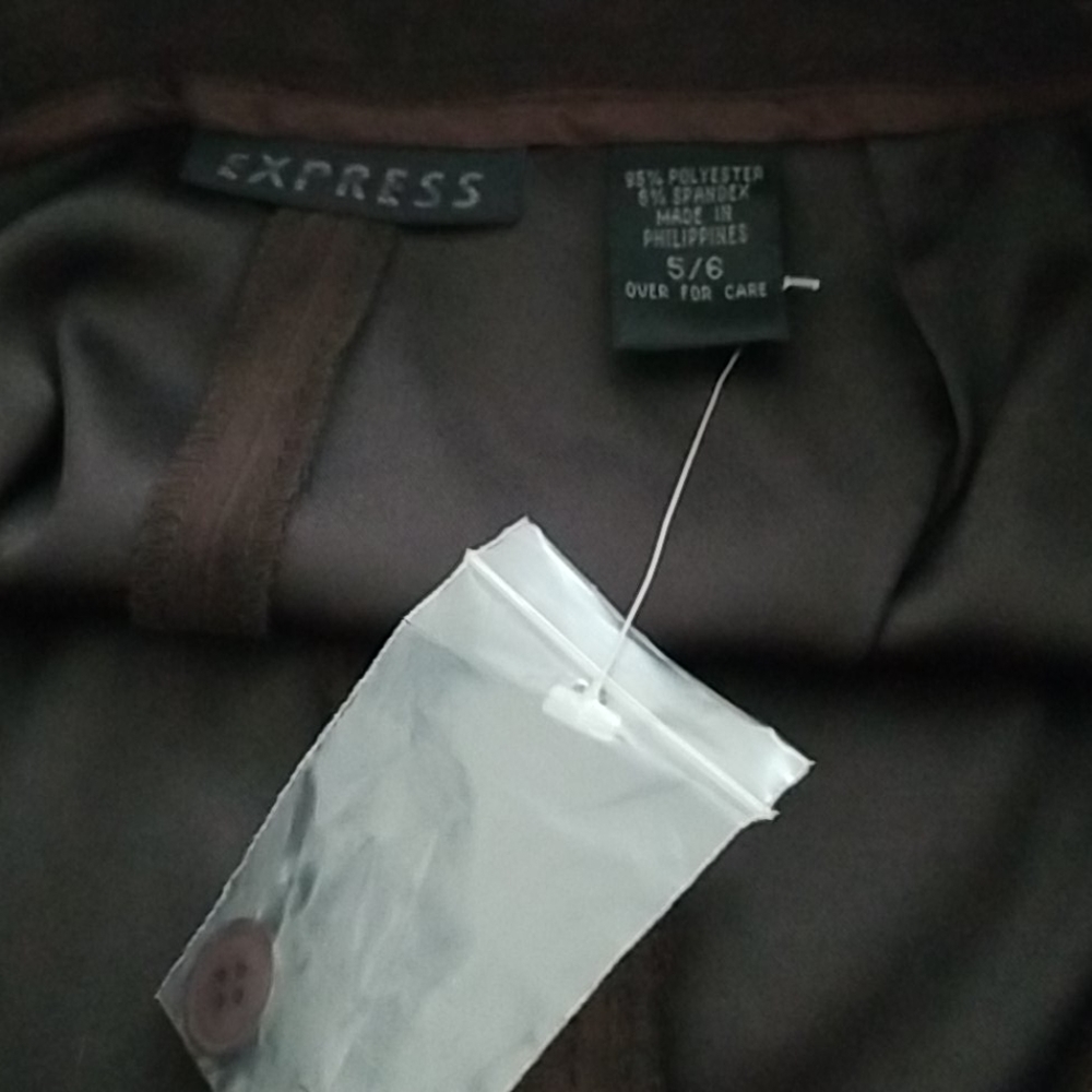 NWT EXPRESS SKIRT - Picture 4 of 4